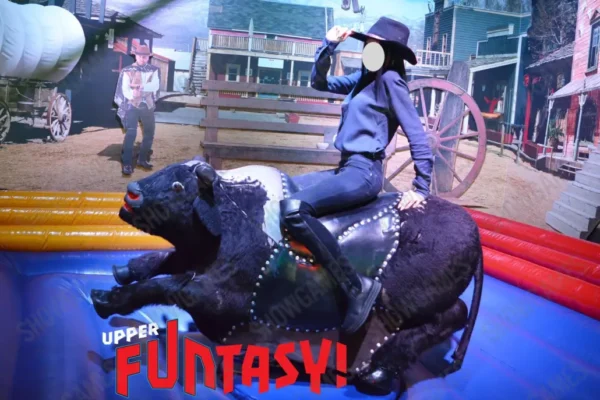 mechanical-bull-ungheria-show-games-italy-and-usa